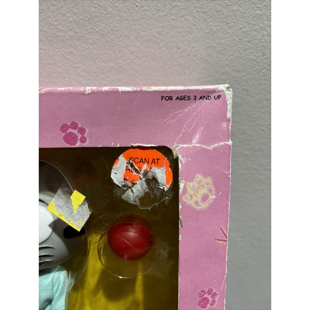 Quepy Animals Vinyl Action Figure Set Damaged Box Rare - Picture 5 of 12